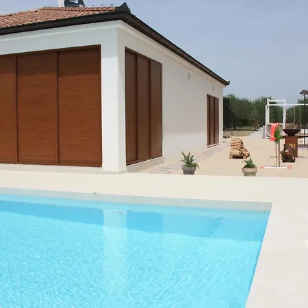 Mel's House * Benkovac