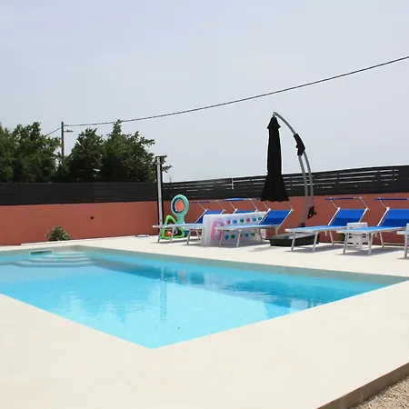 Mel's House Villa *