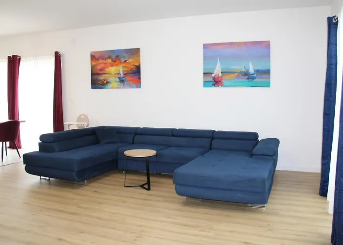 Mel's House Бенковац