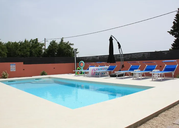 Mel's House Villa *
